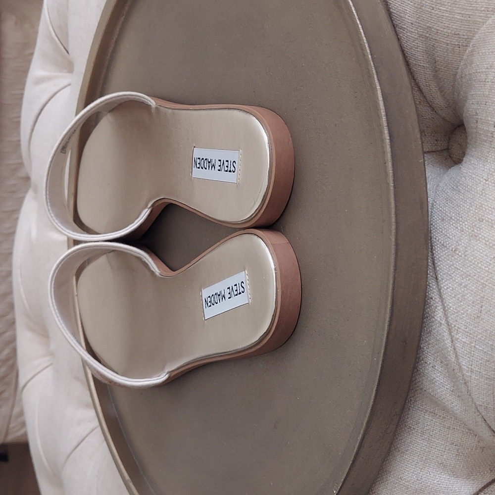 Steve Madden St. Tropez Knox "Rhinestone" Embelished Slide Sandal NWT - Picture 5 of 9
